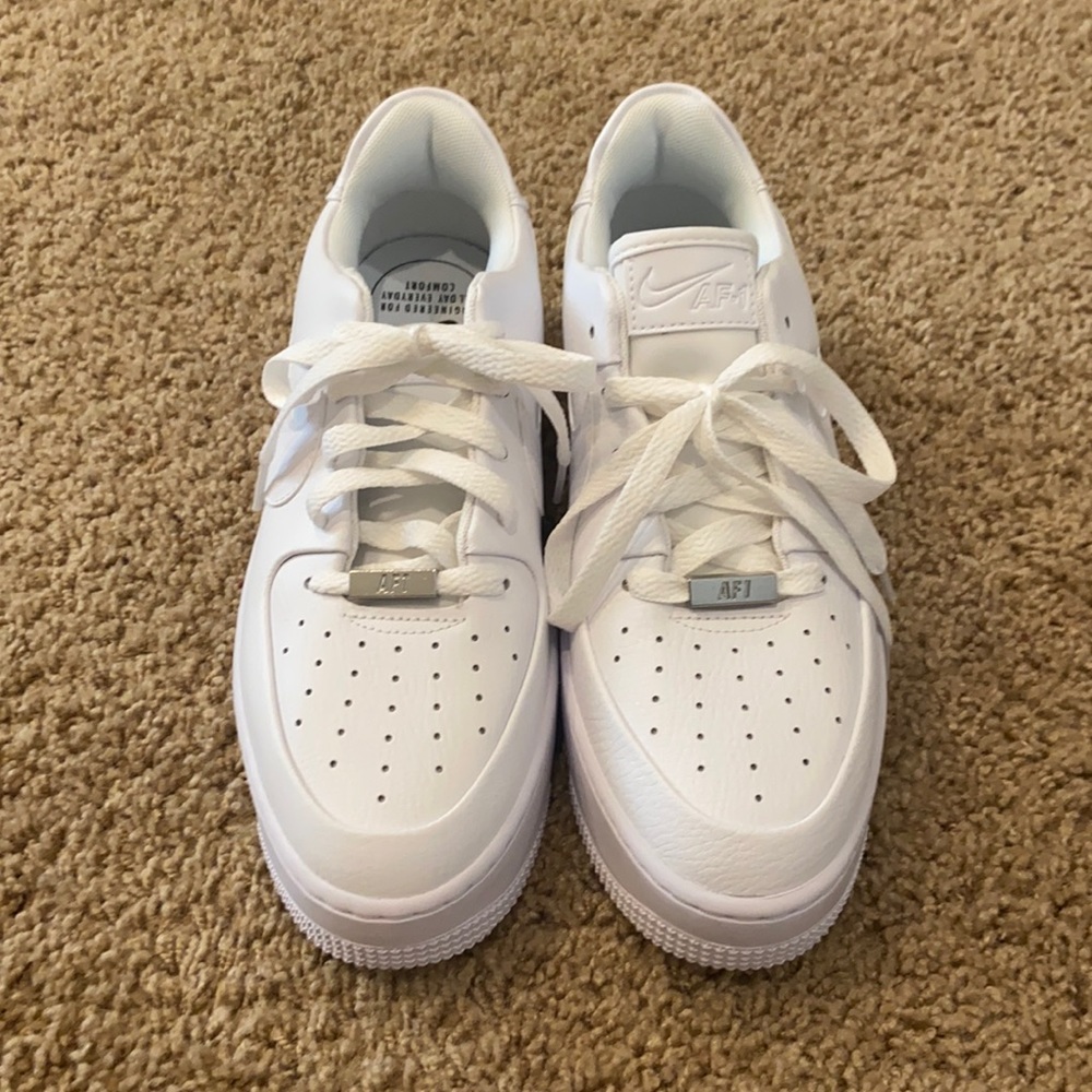 women’s air force one sage low